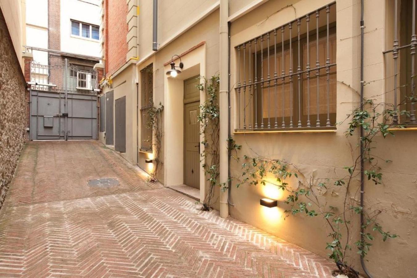 Romantic In Trendy Gracia Барселона Экстерьер фото